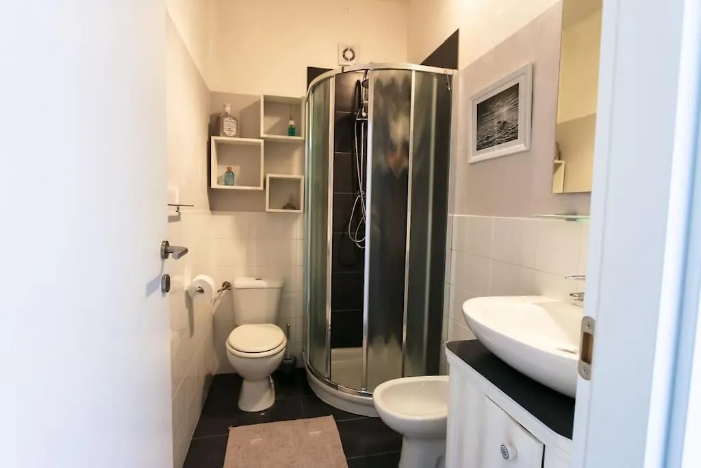 Relaxing Modern Room With Private Bathroom Alghero 0*,