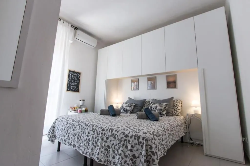 Apartment Relaxing Modern Room With Private Bathroom Alghero Italy